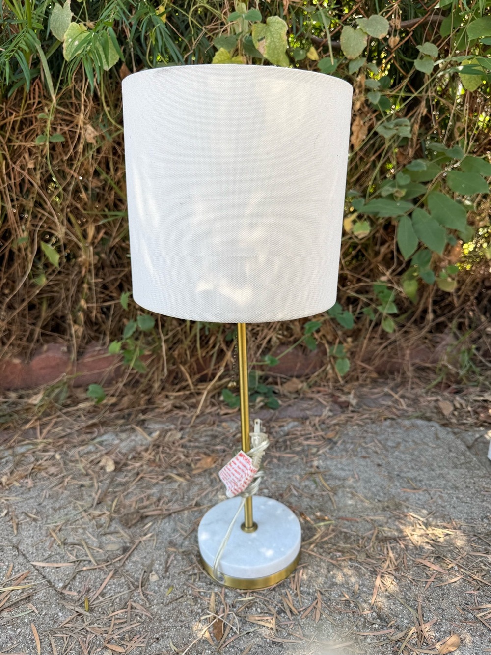H-Welldone Brass Finish Table Lamp White Drum Shade Marble Base Pull Chain